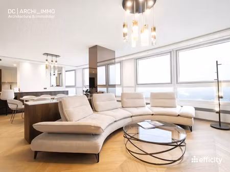 appartement 5 pièces - 148 m²