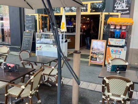 bar restaurant glacier