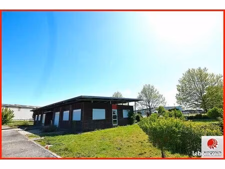 local 360 m² varennes sur allier