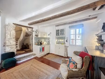 a vendre maison de village a bonnieux
