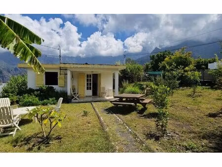 maison cilaos m² t-4 à vendre  213 000 €