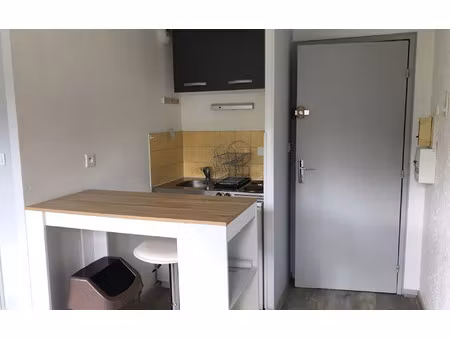 location appartement  m² t-1 à albi  386 €