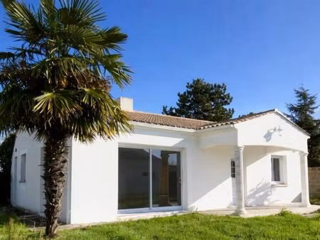 maison 97 m² – 2 chambres – les sables d’olonne – 290 000 (sans agence)