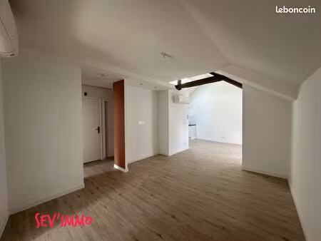 appartement 3 pièces 64 m²