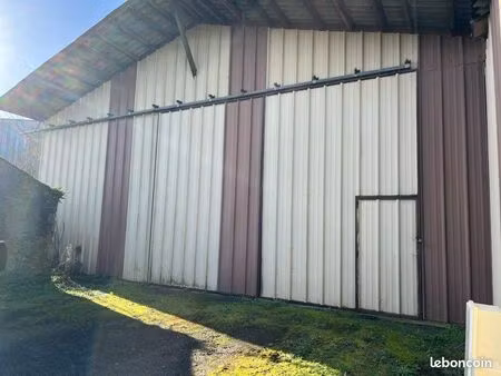 local de stockage / entrepôt - 175 m2