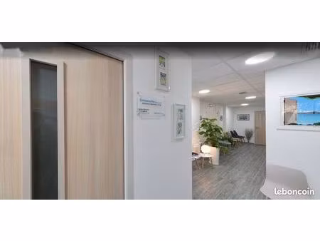 cabinet médical/paramédical 21m2 pole santé