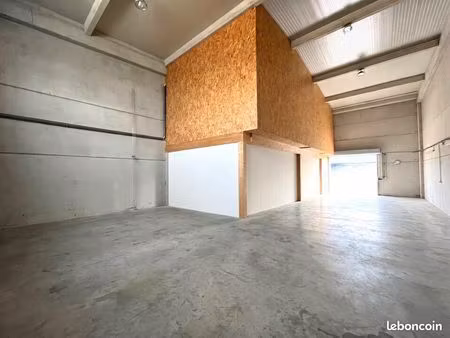entrepot - logistique 120 m² le muy