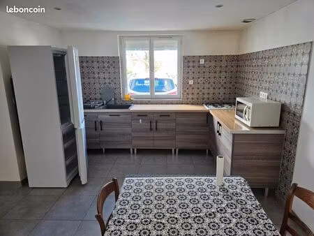 maison à louer à la ferrière