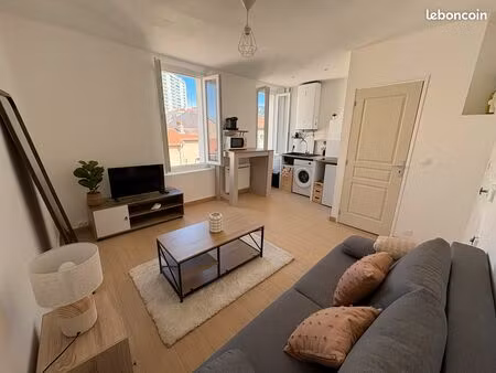 mourillon studio rénové 20m2