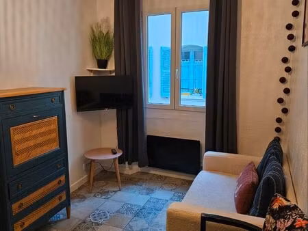 toulon - studio en cœur de ville