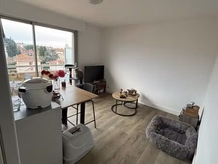 t2 saint raphael location à l’année