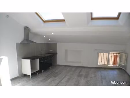 joli 2 pièces ensoleillé  lumineux  climatisé