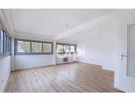 location appartement  88.04 m² t-4 à creil  950 €