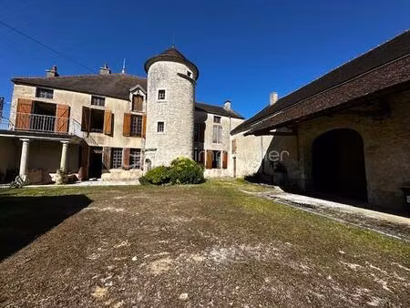 demeure de 295 m² à coulmier-le-sec