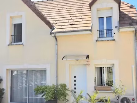 maison à saint-parres-aux-tertres (10410)