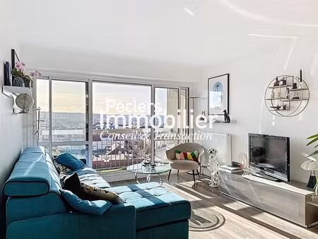 appartement 4 pièces - dernier étage - vue exceptionnelle - centre ville /rer a