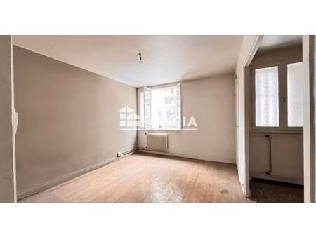 appartement t2 avec garage - gratte ciel