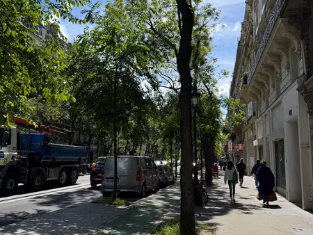 boutique paris 10 - 53m2