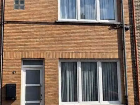 maison familiale 3 chambres avec garage.