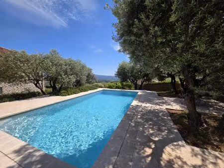 à saint-saturnin-lès-apt  cœur de village – maison de caractère vue panoramique luberon av
