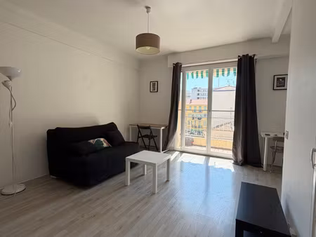 nice ouest/ proche carras studio de 30.24m2