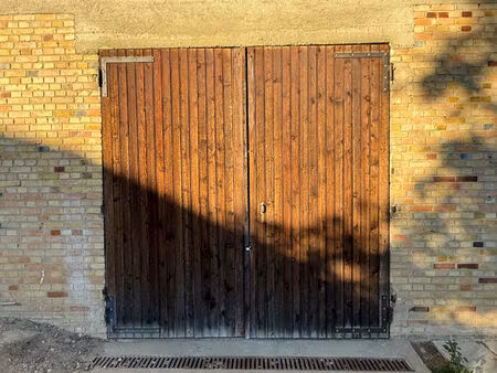 box/ entrepôt