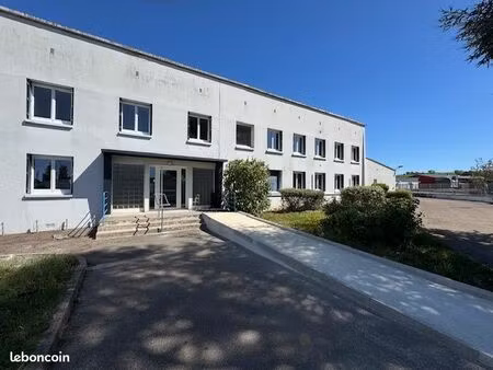 bureaux 539 m² auxerre