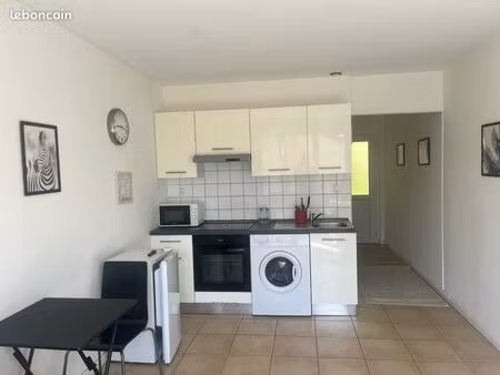 beau 2 p meublé quartier gare