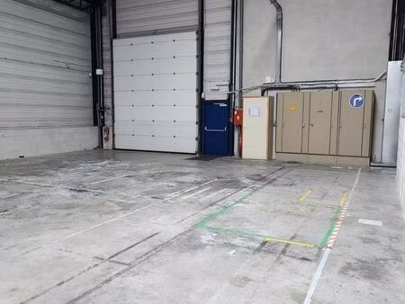 local 1905 m² belfort