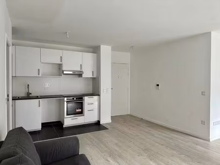 noisy le grand - 3p meuble neuf - 64.11 m²