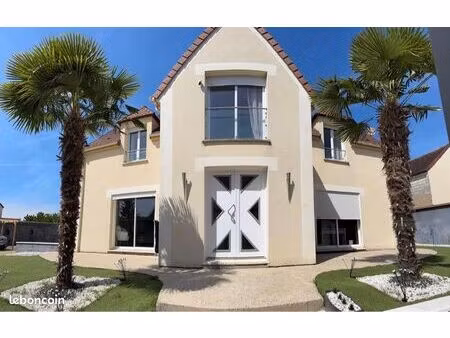 belle maison d architecte 210m2