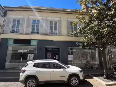 maison centre-ville – ensemble immobilier avec habitation + 5 locaux + fort potentiel