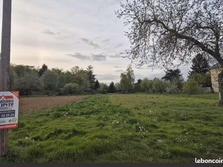 terrain 1 400 m² saint escobille