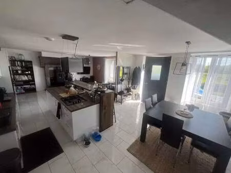 vente maison au tronchet (35540) : à vendre / 134m² le tronchet