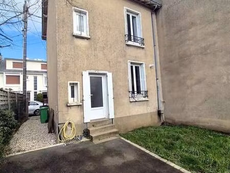 location appartement 3 pièces au mans miroir - batignolles (72000) : à louer 3 pièces / 53