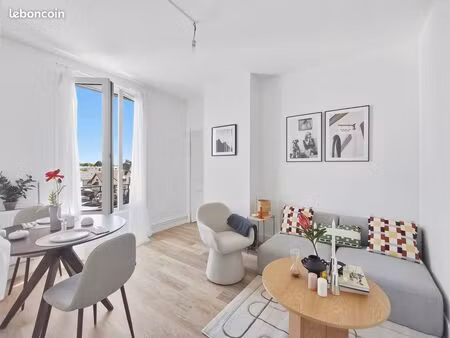 appartement t2 lumineux – dernier étage – proche gare