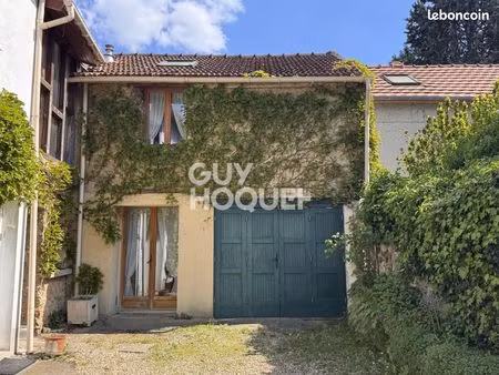 maison 2 pièces 71 m²