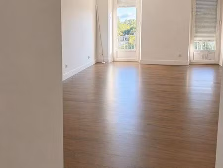 appartement t3 guilherand