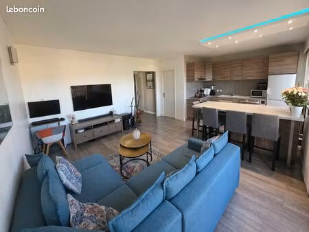 4 pièces 78 m² – 3 ch – vue forêt exceptionnelle – 2 sdb – rénové – parking – le clos