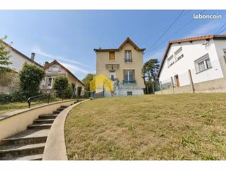 maison 5 pièces 65 m²