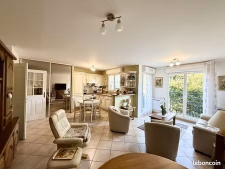 appartement 4 pièces 82 m²