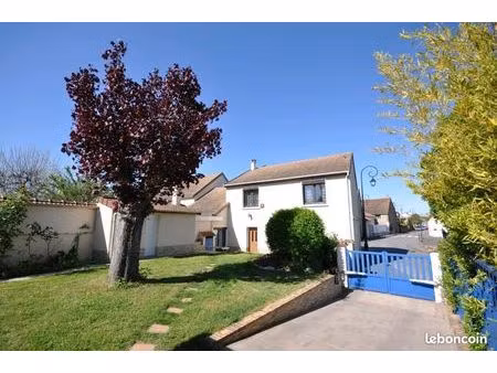 maison 7 pièces 135 m²