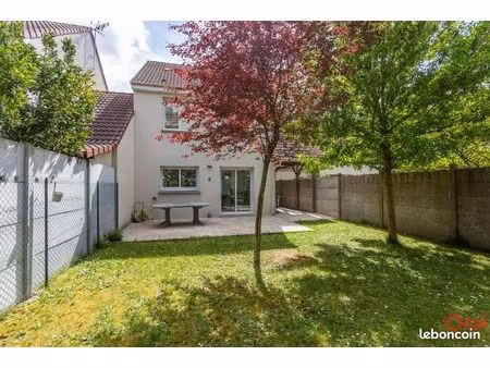 maison 5 pièces 80 m²