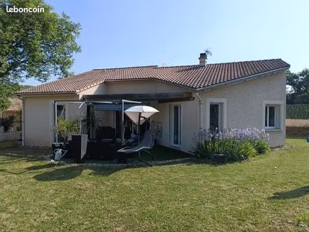 villa 130 m2 4 chambres