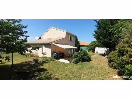 villa quartier résidentiel proximité établissements scolaires