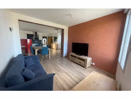 location appartement  m² t-2 à tourlaville  915 €