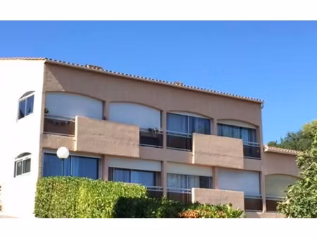 location appartement  m² t-2 à villeneuve-loubet  694 €