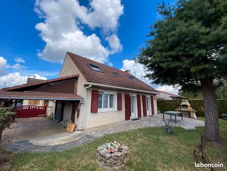 maison 6 pièces 132 m²