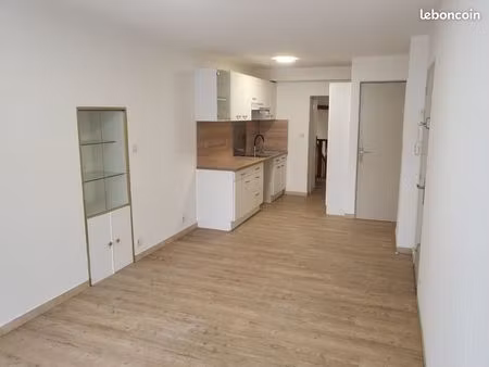 f2 charmes sur rhône