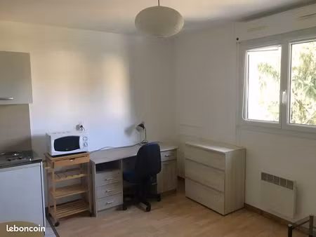 loue studio meublé à bures sur yvette